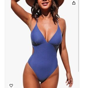 CUPSHE One Piece Swimsuit for Women
Bathing Suit Cut Out Deep V Neck